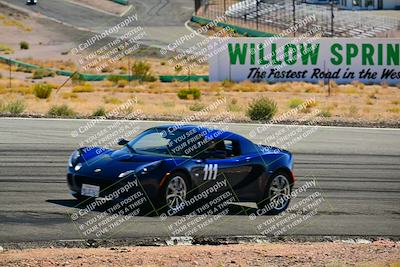 media/Oct-18-2025-Extreme Speed (Sat) [[d6d7e1fef1]]/Group 5/Session 2 (Turn 3)/